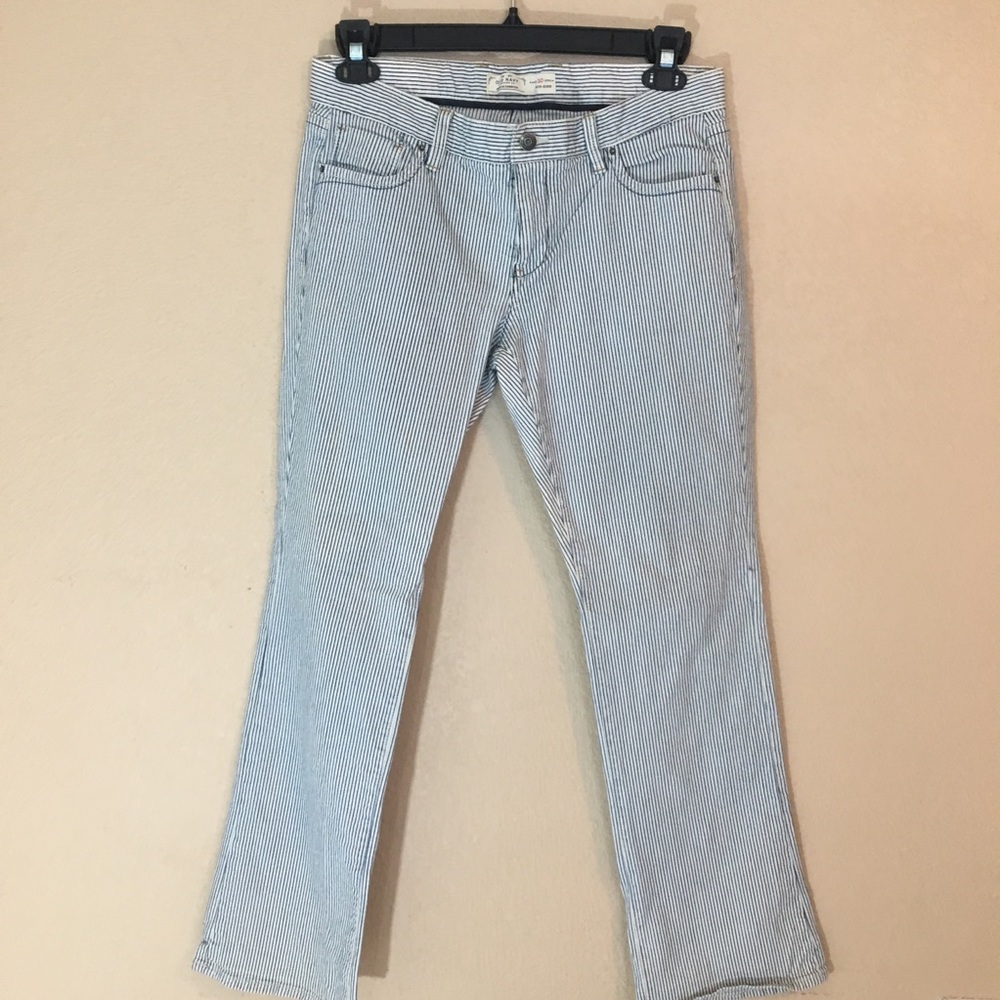 Old navy blue & white pinstripes jeans mid rise 10